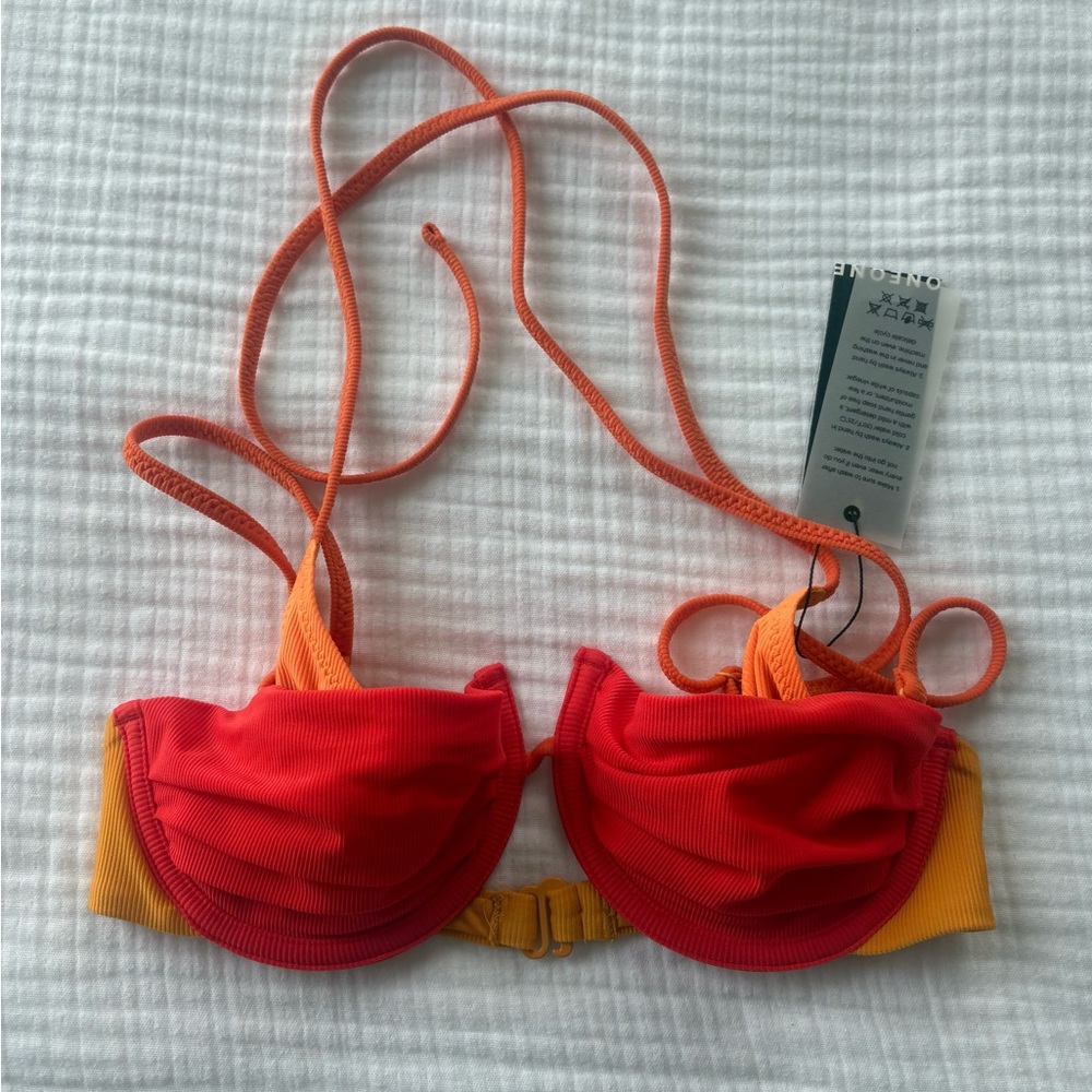 NWT ONEONE Colorblock Halter Bikini Top Red Orange Yellow Adjustable Size M